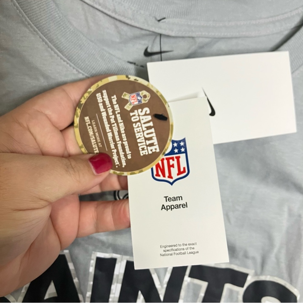 Nike NFL New Orleans Saints football t-shirt salute to service men's size 3XL - Picture 7 of 9